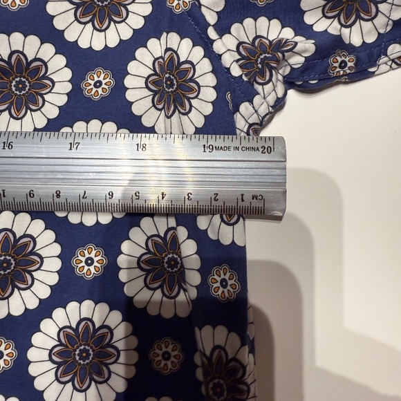 Men's Ted Baker Short Sleeve Shirt - size 4 - Picture 6 of 6